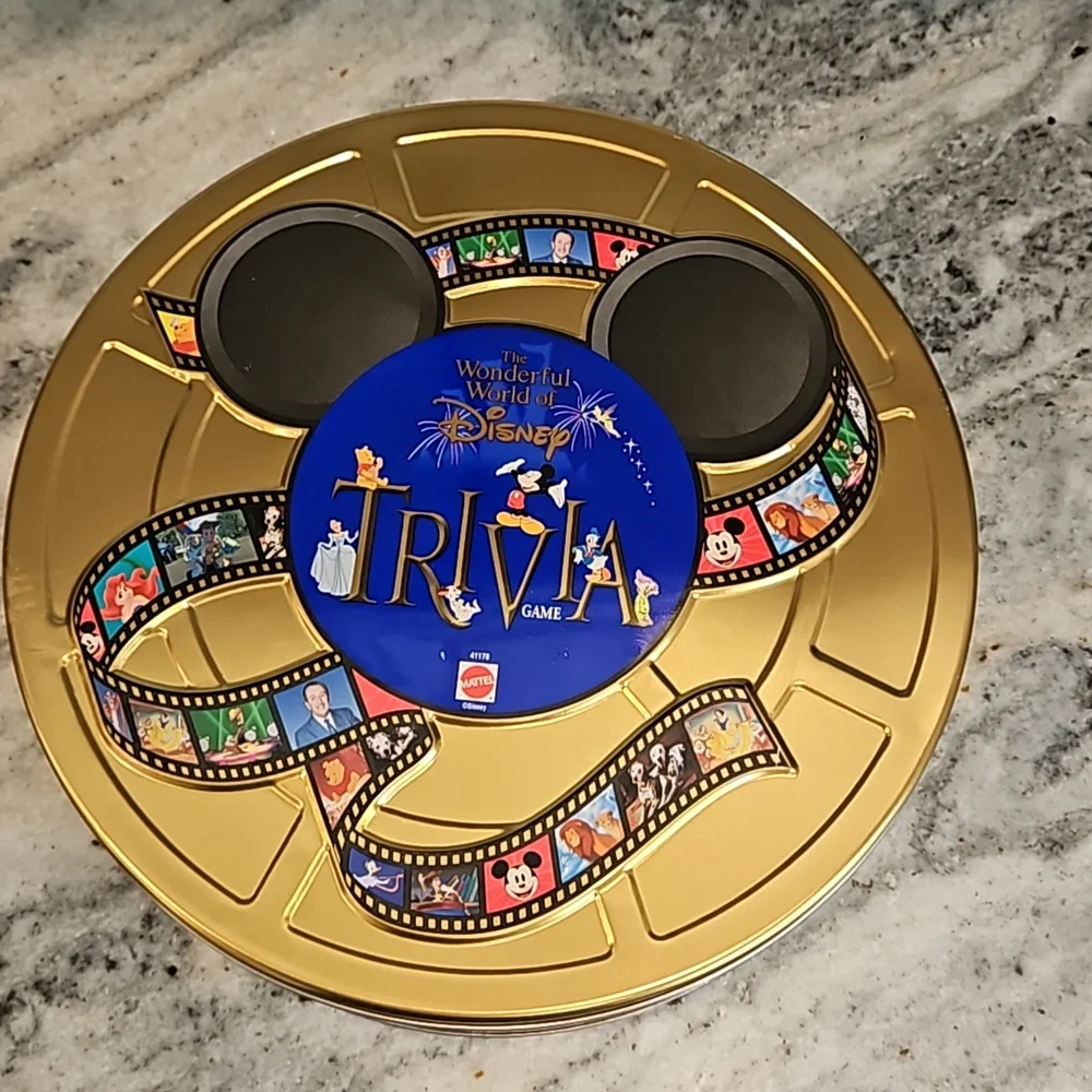 NIB. Wonderful World of Disney 90s  y2k 1999s Trivia game